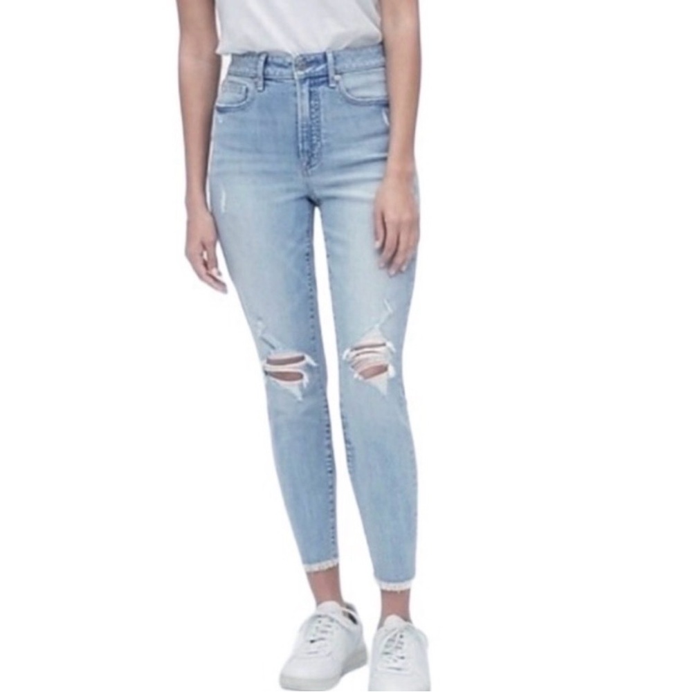 Gap Distressed Light Wash True Skinny Jeans 10 / 30 Tall